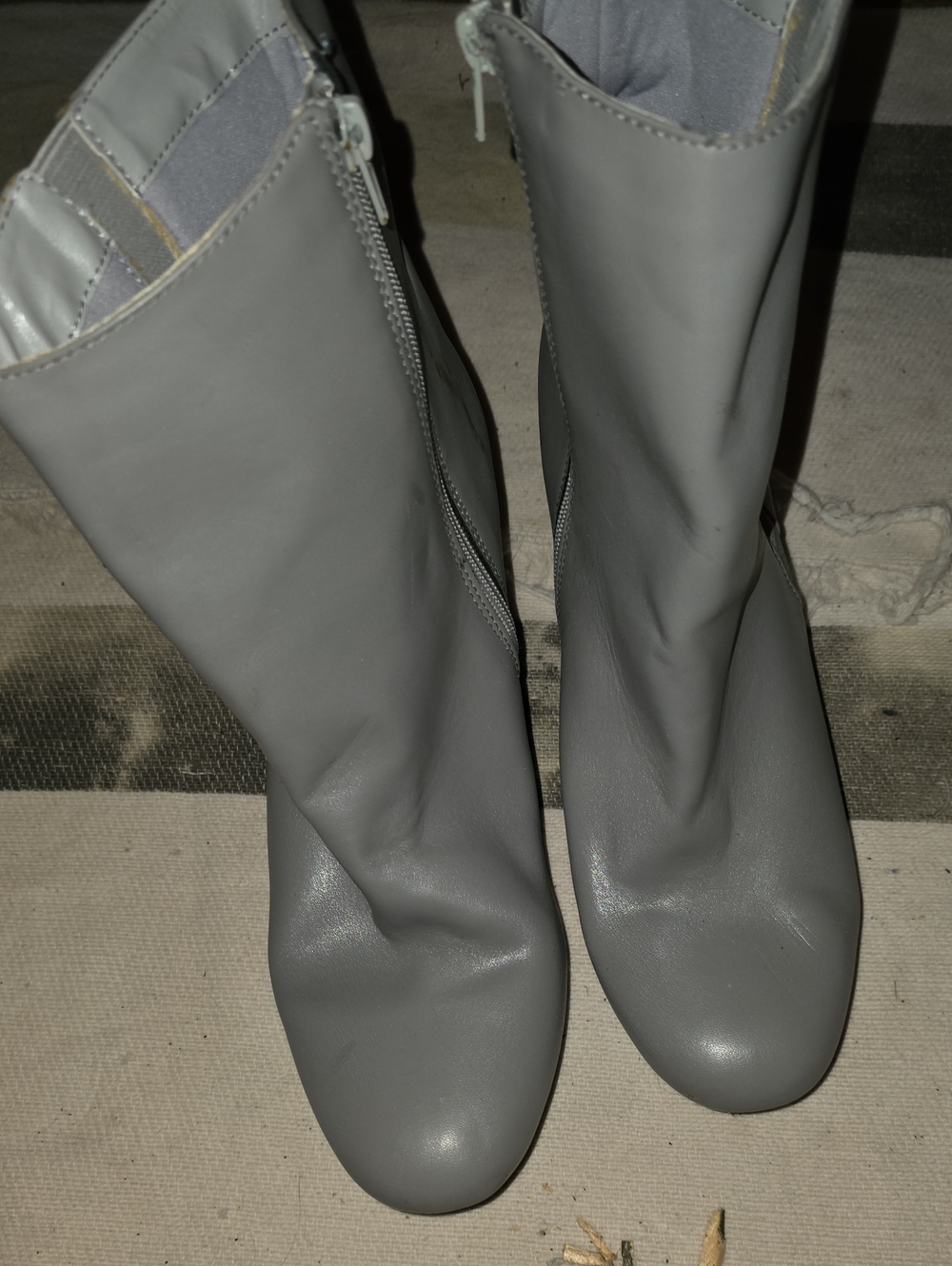 Classic Gray Mid-Calf Heeled Boots with Side Zip